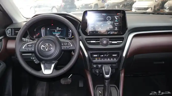 أوربان ستاندر 2026 14