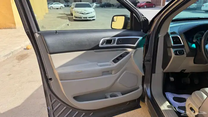 فورد اكسبلورر 2013 XLT دبل 8