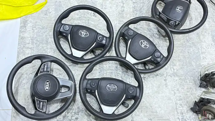 مسجل يارس او كامري 2012-2015 طارات 8