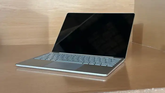 لاب توب مايكروسوفت سيرفس جو 3 - 12.4 انش اخو الجديد 2