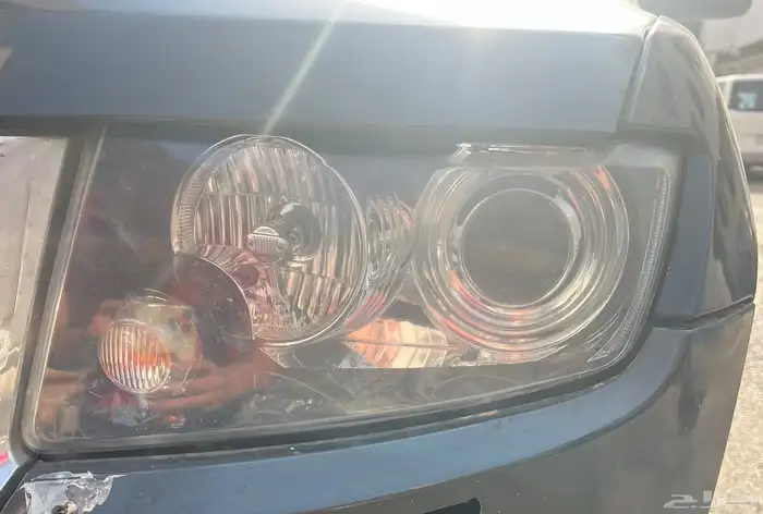 Grand Cherokee srt headlights 0