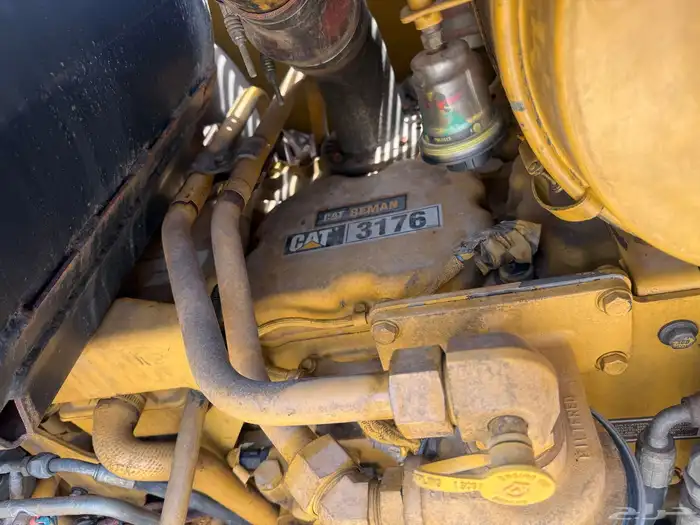 للبيع قريدر 14H موديل 2006 7