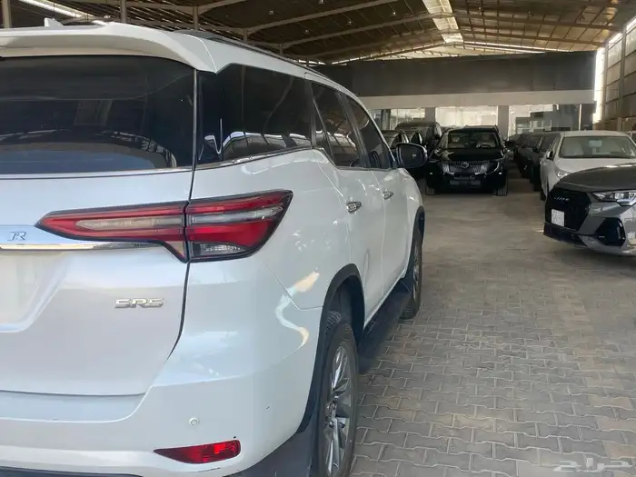 فورتشنر 2023 سعودي ديزل 2800 سي سي 3