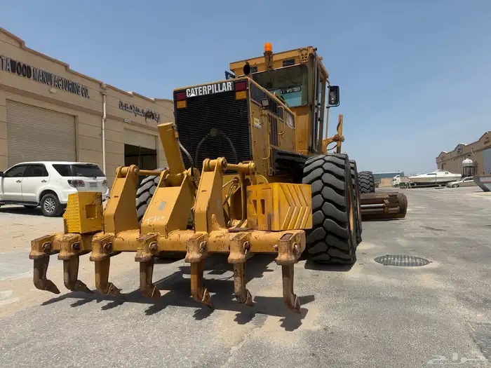 للبيع قريدر 14H موديل 2006 11