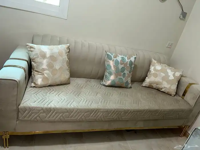 قطعة جديدة من المعرض 220 سم طولها 2