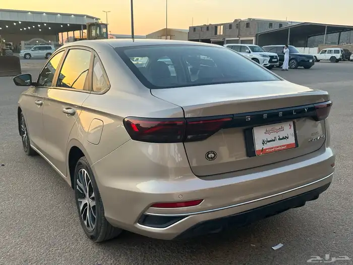 جيلي 2023 بنزين امجراند7 وكاالة 11
