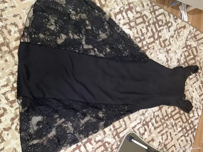 فستان للبيع سبب العرض شريته وملابسته ألغت العزيمه 0