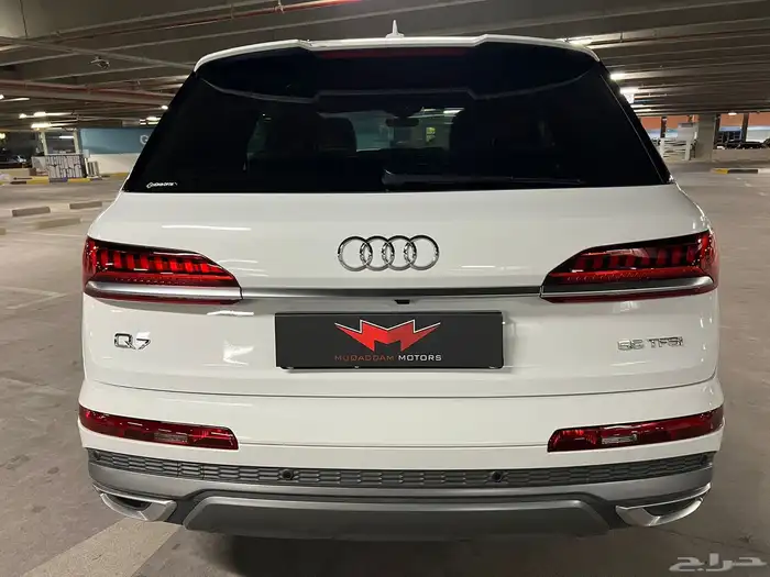 اودي q7 2021 اس لاين 6