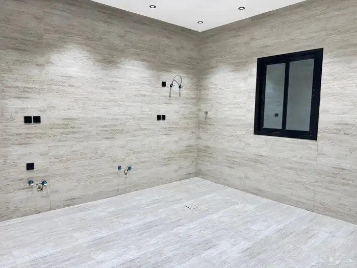 ادوار مكرره للبيع تشطيب ممتاز 12