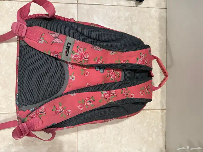 شنط مستعمله للمدراس 5