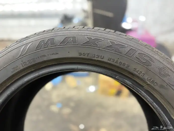 235 50 18 كفرات ماكسيس بزرعها م فرق ع الجديد مقاس وكالة تورس 4