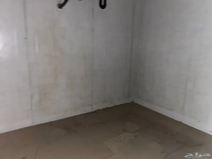 ثلاجتين غرف للبيع خمسه حصان و الثانيه 1ونص حصان 6