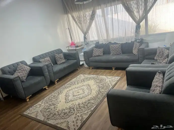 كنبات ومجالس ومشب للبيع 2