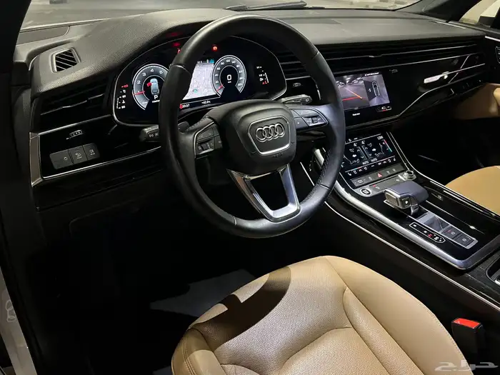 اودي q7 2021 اس لاين 7