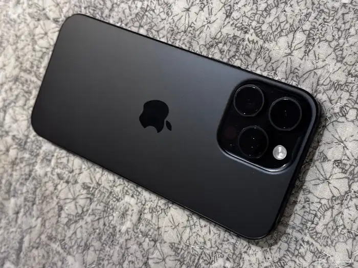 ايفون iPhone 16 pro max 256 تم البيع 1