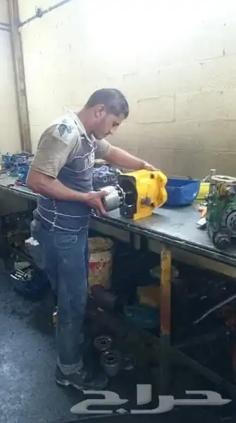 ميكانيكى بوكلينات تخصص هيدروليك 0