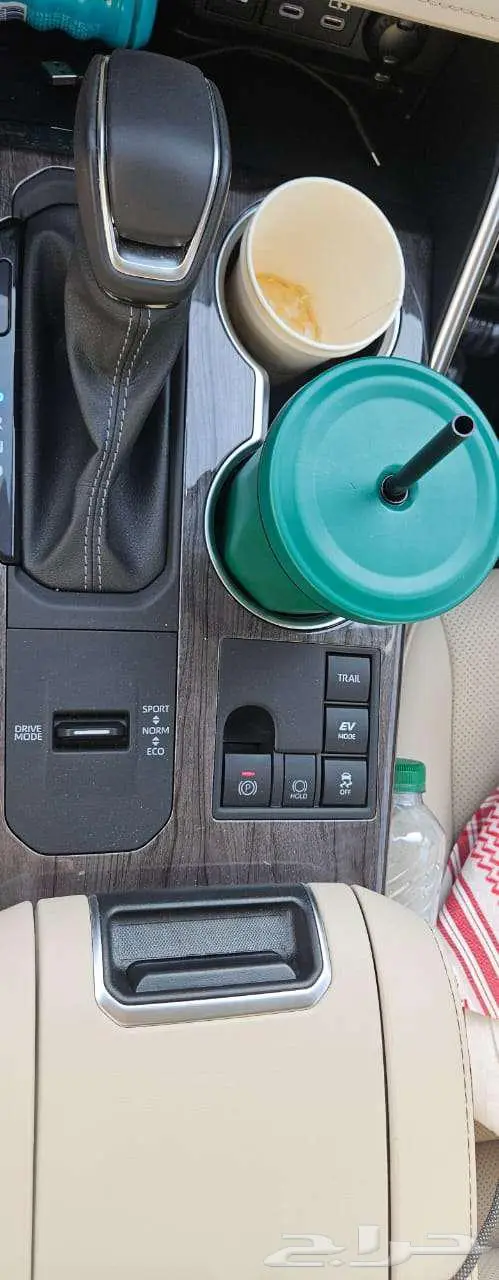 هايلاندر 2024 فل كامل ازرق 6