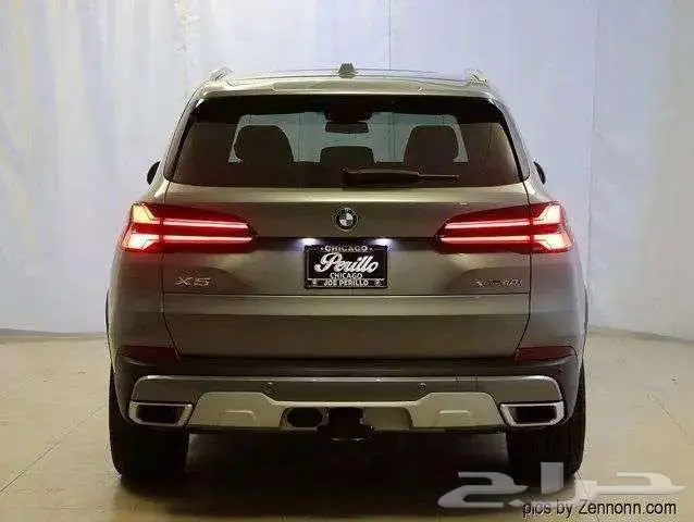 للبيع بي ام دبليو X5 موديل 2026 BMW X5 xDrive40i 1