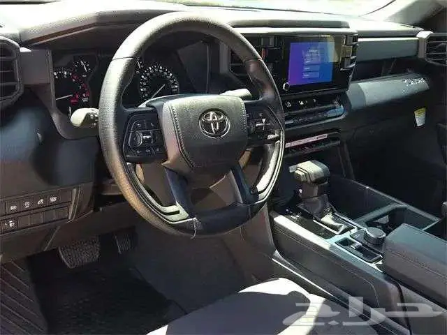 للبيع تاندرا SR5 موديل 2026 Toyota Tundra SR5 8