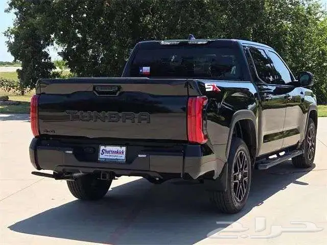للبيع تاندرا SR5 موديل 2026 Toyota Tundra SR5 4