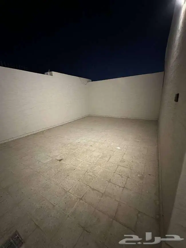 شقة للإيجار حي بدر (الرياض) 25 الف سنوي تم التأجير 14