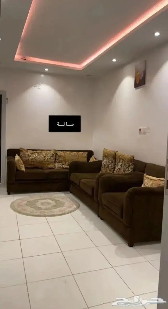 شقة عوائل مفروشة للايجار شرق الرياض كبيره 1