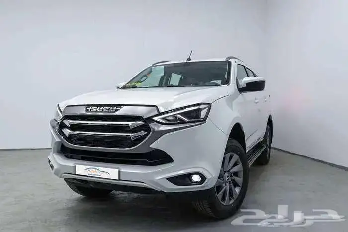 ايسوزو جيب MUX فل كامل دبل موديل 2024 0