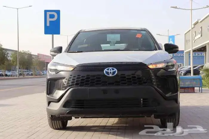 تويوتا كورولا كروس LE ستاندر موديل 2025 كاش واقساط 0