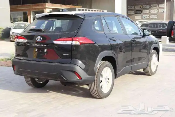 تويوتا كورولا كروس LE ستاندر موديل 2025 كاش واقساط 7