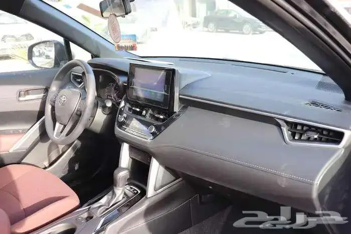 تويوتا كورولا كروس LE ستاندر موديل 2025 كاش واقساط 17