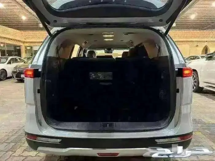 للبيع كيا كارنفال قراند 2022 عداد 49 ألف كم مخززنه 67