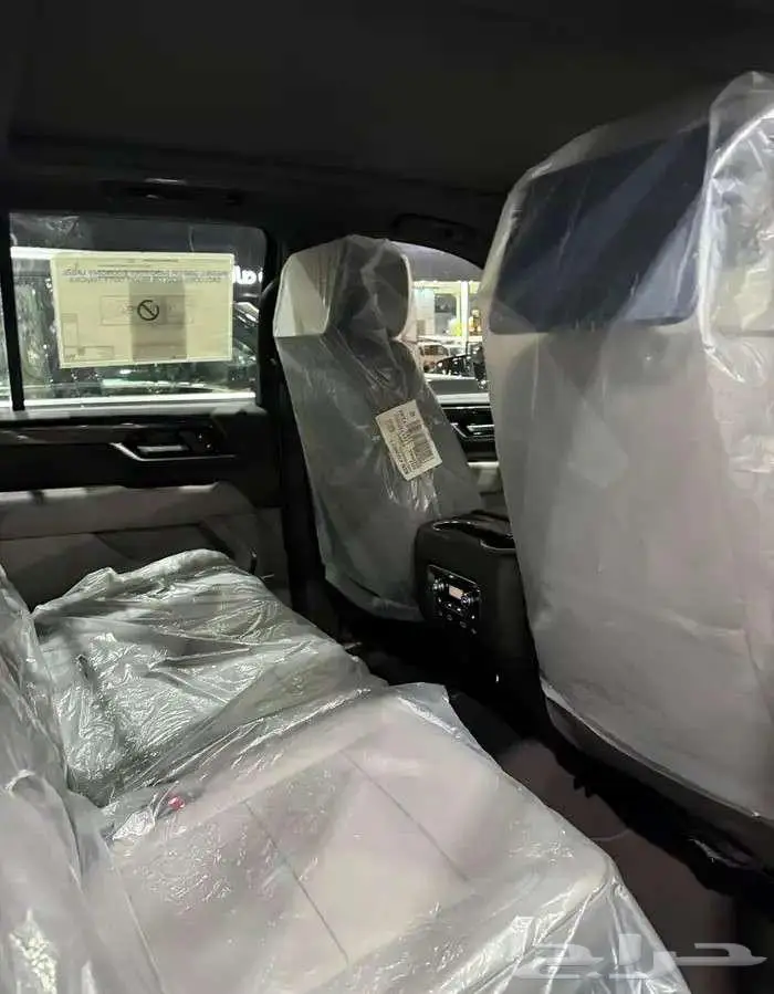 GMC يوكون اليفيشن شاص قصير 2025 9