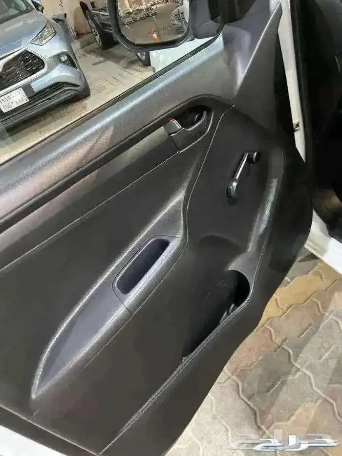 للبيع ايسوزو ديماكس 2022 غمارتين ديزل سعودي 25