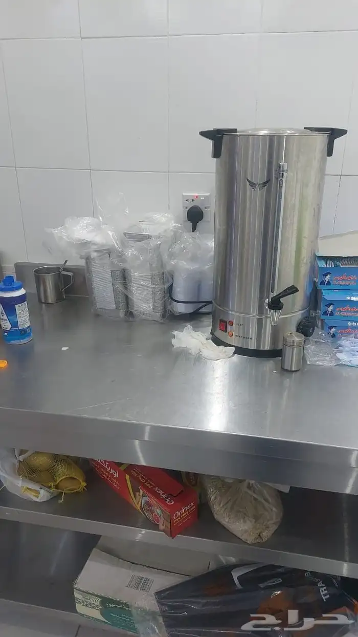بوفية للبيع حي الروضة 3