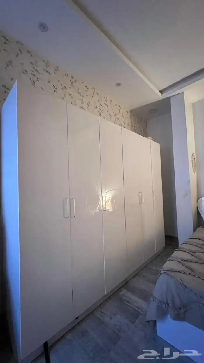 ثلاث اسره من دون طراريح وتسريحه وكرسي ودولابين وكوميدينه 2