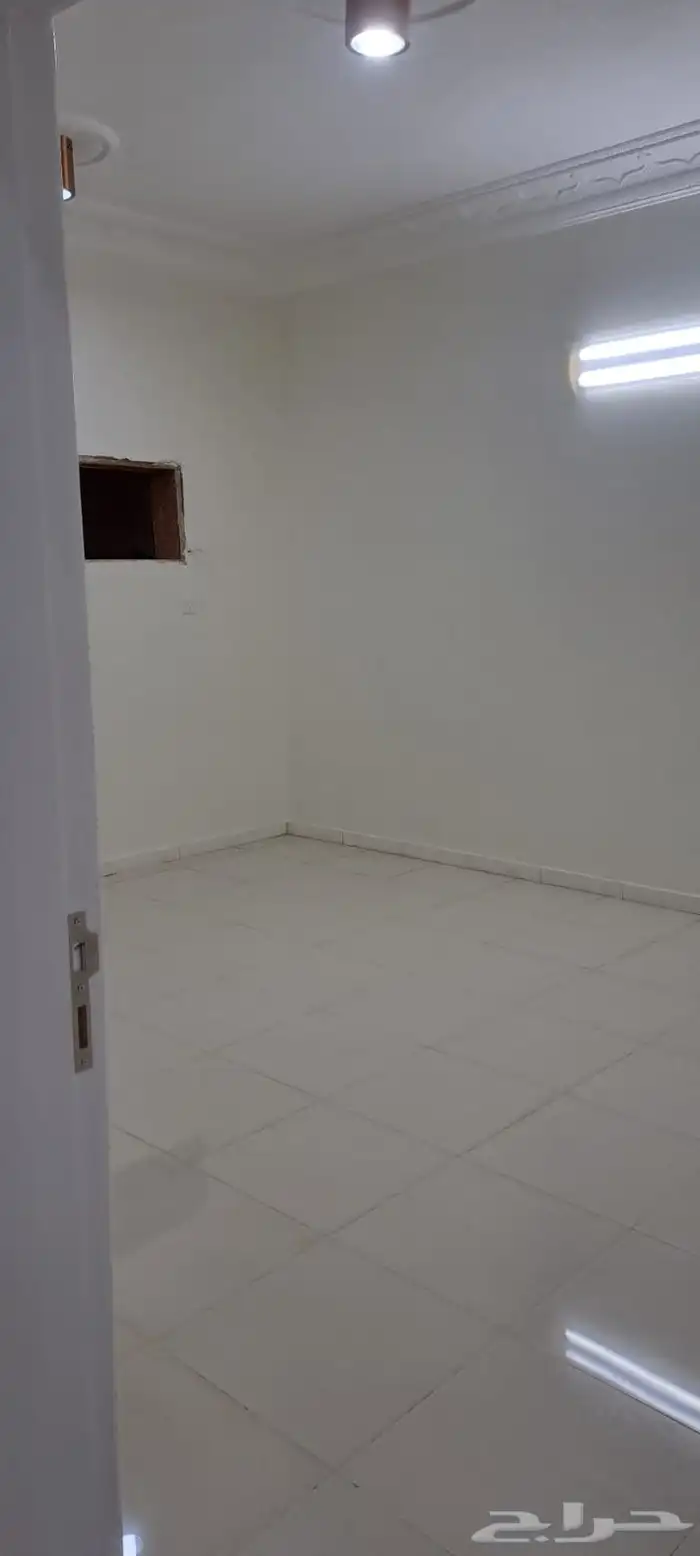 للإيجار شقه عوايل في ظهرة لبن 5