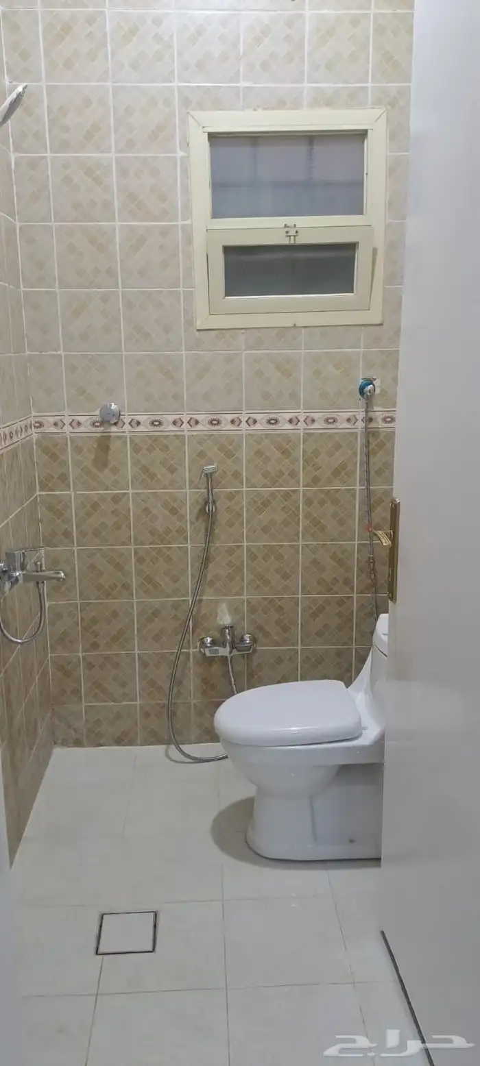 للإيجار شقه عوايل في ظهرة لبن 4
