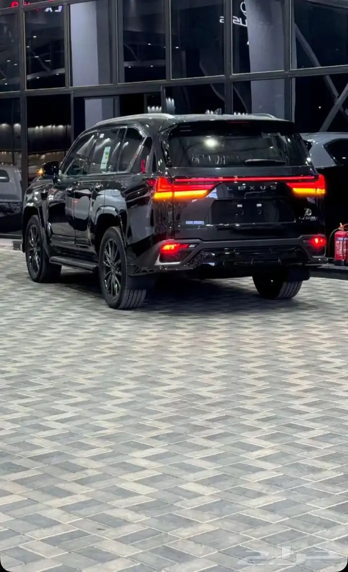 البيع جيب لكزس جديد 0