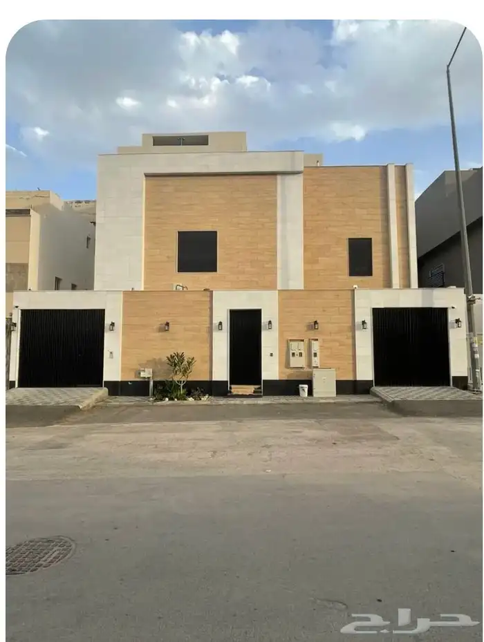 دور للإيجار في حي الملقا   الرياض 0