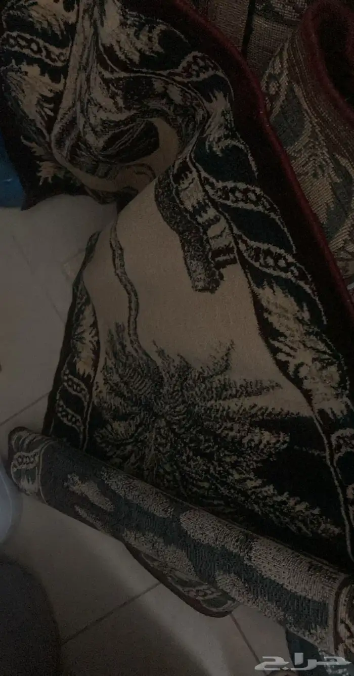 خمس قطع سجاد جديد 100 150 صناعة الامارات 0