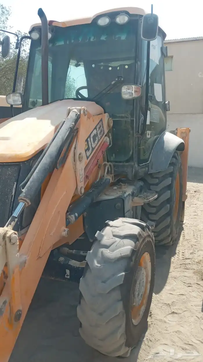 باك لودر العرجاء JCB 2017 1