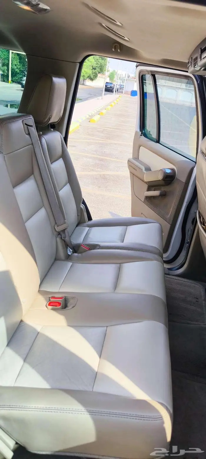 فورد اكسبلورر 2010 فل كامل نظيف جدا 8