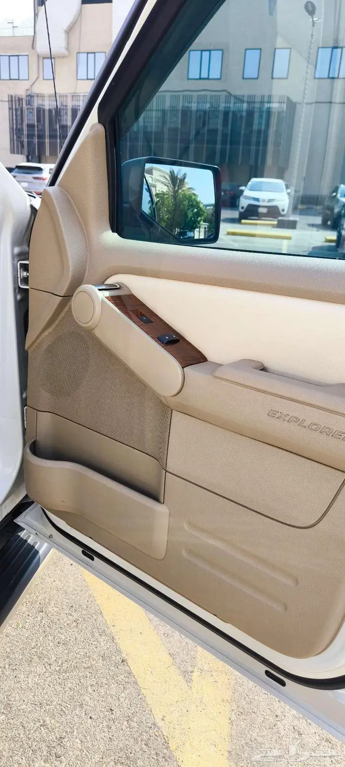 فورد اكسبلورر 2010 فل كامل نظيف جدا 13