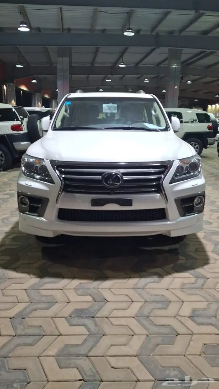 لكزس 2015 سبورت LX570 8