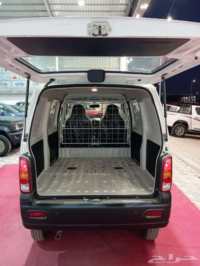 فان بضاعه سوزوكي ايكو بنزين موديل 2025 8