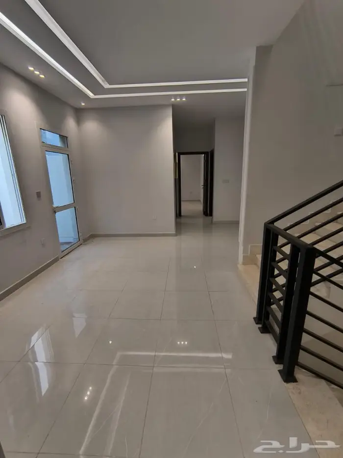 فيلا فاخرة للبيع بحى السعيد 4
