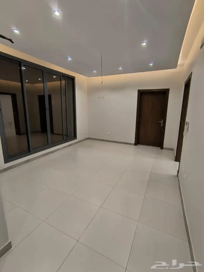 فيلا فاخرة للبيع بحى الياقوت 9