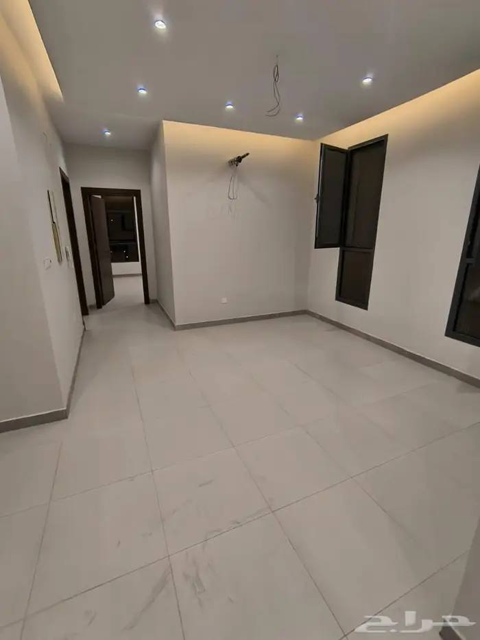 فيلا فاخرة للبيع بحى الياقوت 17