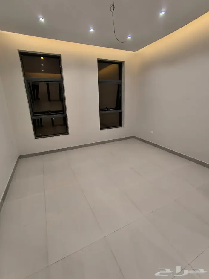 فيلا فاخرة للبيع بحى الياقوت 25