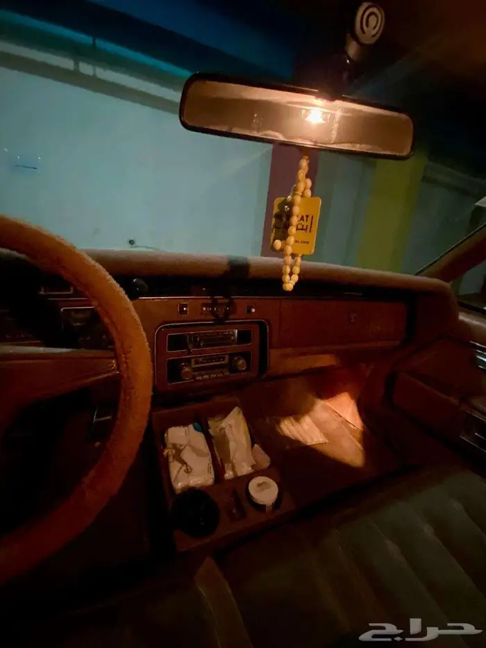 موتر كلاسيك نضيف ومخزن بونتياك بونوفيل 1979 22